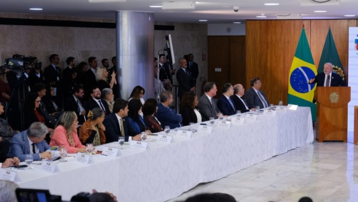 Reunião com ministros no Palácio do Planalto marcou os 100 dias de gestão do governo federal. Crédito: Roberto Castro/MTur