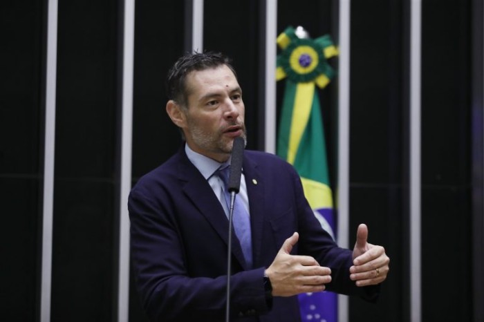Marangoni: Exigências ambientais são compatibilizadas com segurança jurídica - (Foto: Bruno Spada/Câmara dos Deputados)