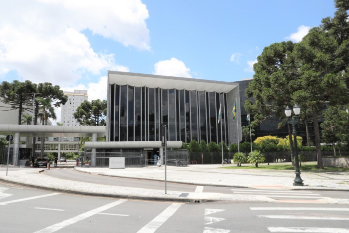 De acordo com a iniciativa, que recebeu emenda na Comissão de Constituição e Justiça (CCJ), o Poder Executivo Estadual poderá incentivar políticas públicas voltadas à difusão das Batalhas Culturais de Rima / Créditos: Orlando Kissner/Alep