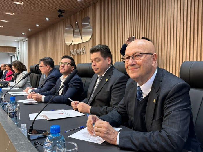 O parlamentar alertou a OAB-PR sobre alguns aspectos do contrato que pode haver prejuízo à sociedade paranaense e aos usuários das rodovias no futuro. / Créditos: Divulgação / Assessoria Parlamentar
