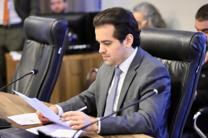 A proposta de Luiz Fernando Guerra estipula que a carne de peixe deve ser servida ao menos uma vez por semana, respeitada a cultura alimentar, o perfil epidemiológico da população atendida e a vocação agrícola da região. / Créditos: Pablo Maestá