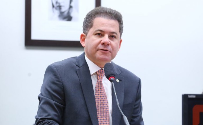 Cezinha de Madureira destaca deficiências na infraestrutura logística do País - (Foto: Vinicius Loures/Câmara dos Deputados)