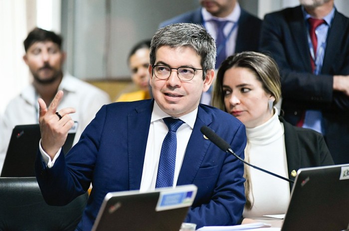 O senador Randolfe Rodrigues é o autor do PL 3.466/2019 - Foto: Geraldo Magela/Agência Senado