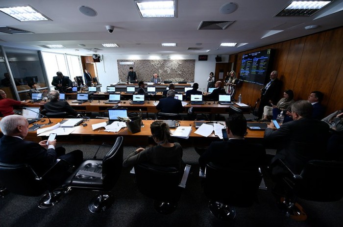 Projeto que ratifica acordo entre Brasil e Índia segue para o Plenário - Foto: Edilson Rodrigues/Agência Senado
