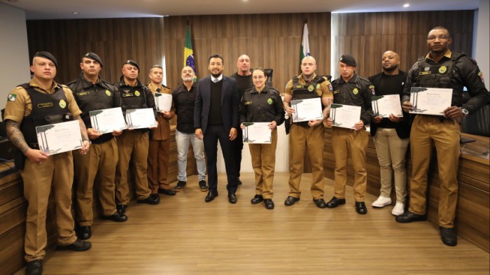 A iniciativa reforça a importância de investimentos na área de segurança e destaca a necessidade de valorizar e apoiar a Policia Militar, que desempenha um papel fundamental na sociedade. / Créditos: Orlando Kissner/Alep