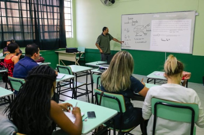 Um dos texto que ganhou urgência é o que cria programa para preparar alunos para o Enem - (Foto: Gustavo Mansur/Prefeitura de Pelotas-RS)