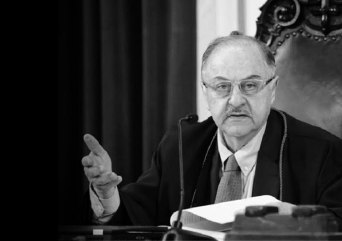 O ex-conselheiro do Tribunal de Contas e ex-deputado estadual Artagão de Mattos Leão faleceu no último dia 30 de julho. / Créditos: Divulgação/TCE