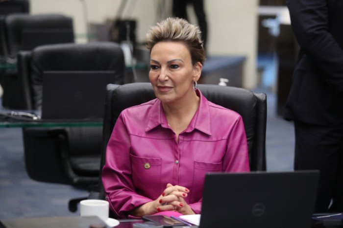 “Muito feliz em participar desse encontro tão importante! Será um momento para trocarmos experiências e aprofundarmos ainda mais nossos conhecimentos em defesa de todas nós mulheres”, destacou Cloara. / Créditos: Divulgação