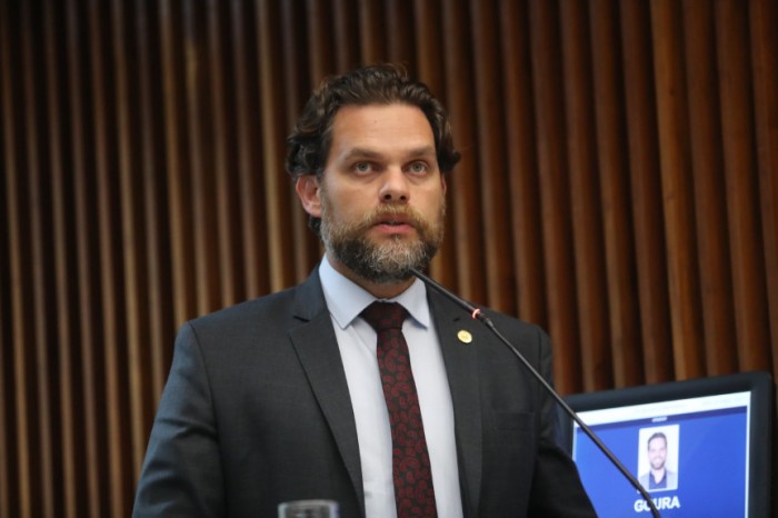 “Esse é um tema de interesse geral da sociedade e que vai beneficiar todos a termos uma sociedade mais harmoniosa e igualitária”, concluiu o deputado Goura. / Créditos: Orlando Kissner/Alep