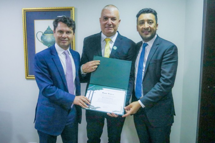 A proposição do reconhecimento foi feita pelos deputados Soldado Adriano José e Alexandre Curi. / Créditos: Divulgação