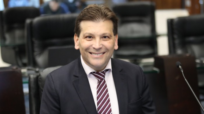 Iniciativa é do presidente da Comissão de Defesa do Consumidor da Assembleia Legislativa do Paraná, deputado Paulo Gomes (PP). / Créditos: Valdir Amaral/Alep