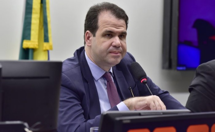 Aureo Ribeiro é o autor do requerimento para a realização da audiência - (Foto: Zeca Ribeiro / Câmara dos Deputados)