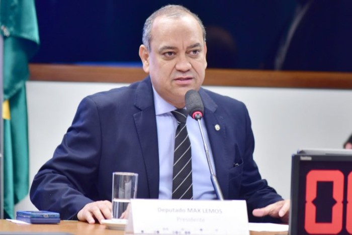 Max Lemos quer aumentar o engajamento público nas decisões do setor - (Foto: Zeca Ribeiro / Câmara dos Deputados)
