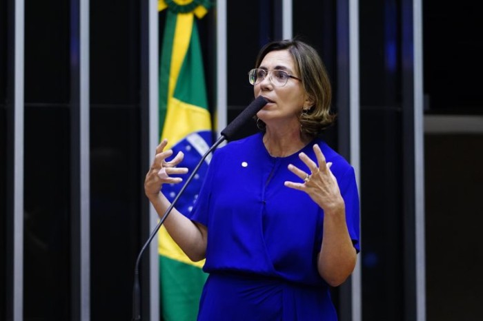 Rosana Valle: A rapidez e a logística adequada são essenciais para o sucesso do procedimento - (Foto: Pablo Valadares/Câmara dos Deputados)
