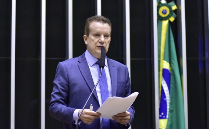 Russomanno: há cerca de 70 milhões de brasileiros em situação de inadimplência - (Foto: Zeca Ribeiro/Câmara dos Deputados)
