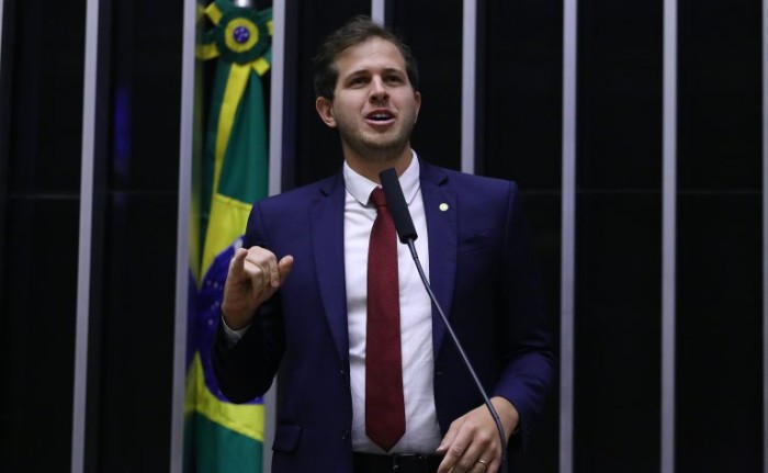 Campos recomendou a aprovação do texto da Comissão de Cultura - (Foto: Vinicius Loures/Câmara dos Deputados)