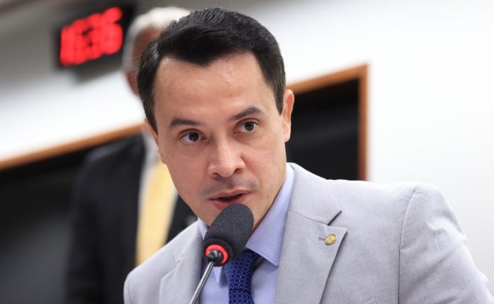 Zé Haroldo Cathedral: a Constituição proíbe que o legislador crie discriminação entre filhos - (Foto: MyKe Sena/Câmara dos Deputados)