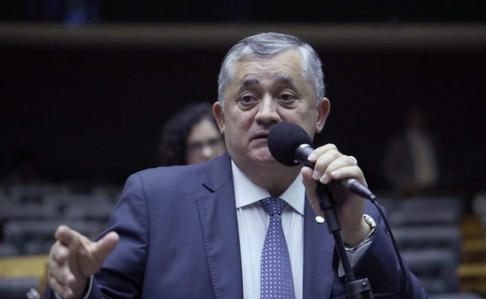 José Guimarães disse que texto do marco de garantias de crédito está 