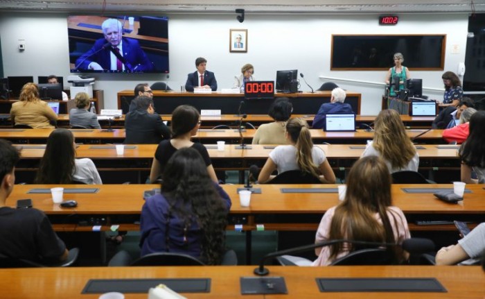 O projeto de lei ainda vai tramitar na Comissão de Cultura - (Foto: Vinicius Loures / Câmara dos Deputados)