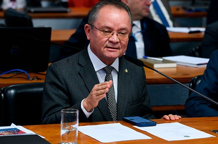 Senador Zequinha Marinho (Podemos - PA) foi o autor da proposta de homenagem a ex-vereadores - Foto: Edilson Rodrigues / Agência Senado