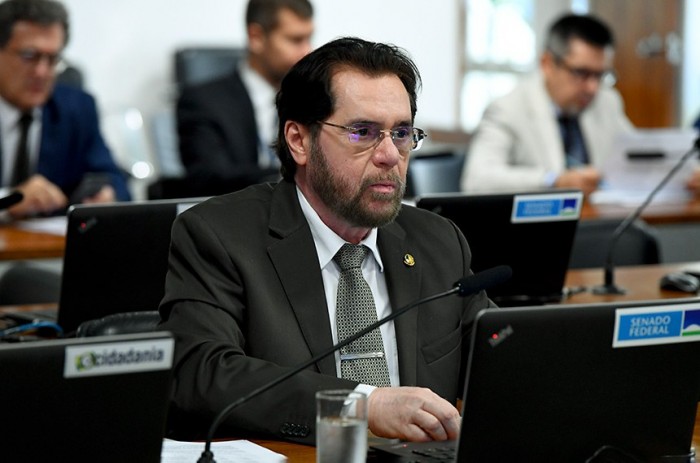 O relator, Plínio Valério, defendeu a aprovação do projeto - Foto: Roque de Sá/Agência Senado