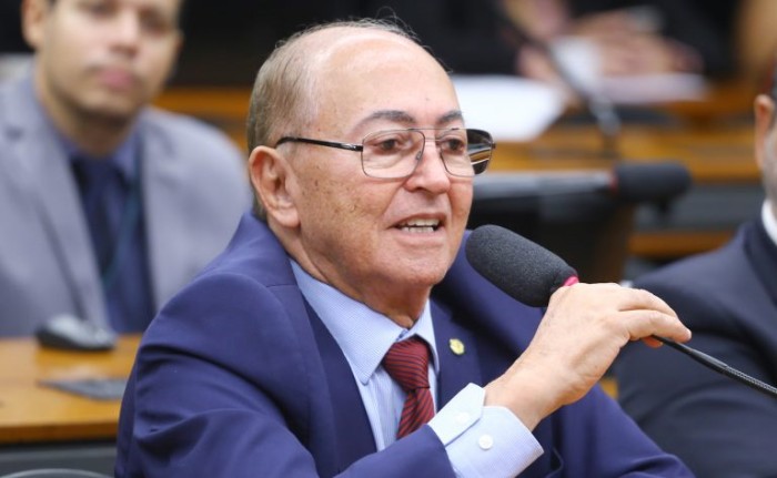 Lázaro Botelho, autor da proposta - (Foto: Vinicius Loures / Câmara dos Deputados)