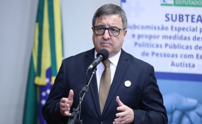 Danilo Forte: criação de núcleos de atendimento deve estimular mercado de trabalho - (Foto: Bruno Spada/Câmara dos Deputados)