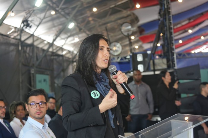Secretária do Meio Ambiente, Infraestrutura e Logística, Natalia Resende, durante abertura oficial do Gabinete 3D em São Sebastião (Foto: Marcelo S. Camargo)