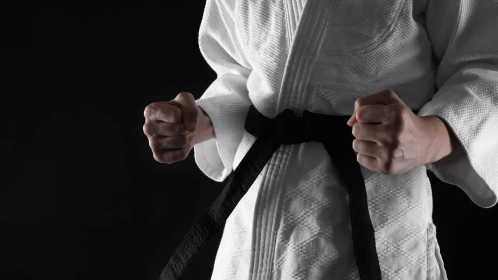 Jiu-jitsu amplia oportunidades esportivas para crianças e adolescentes