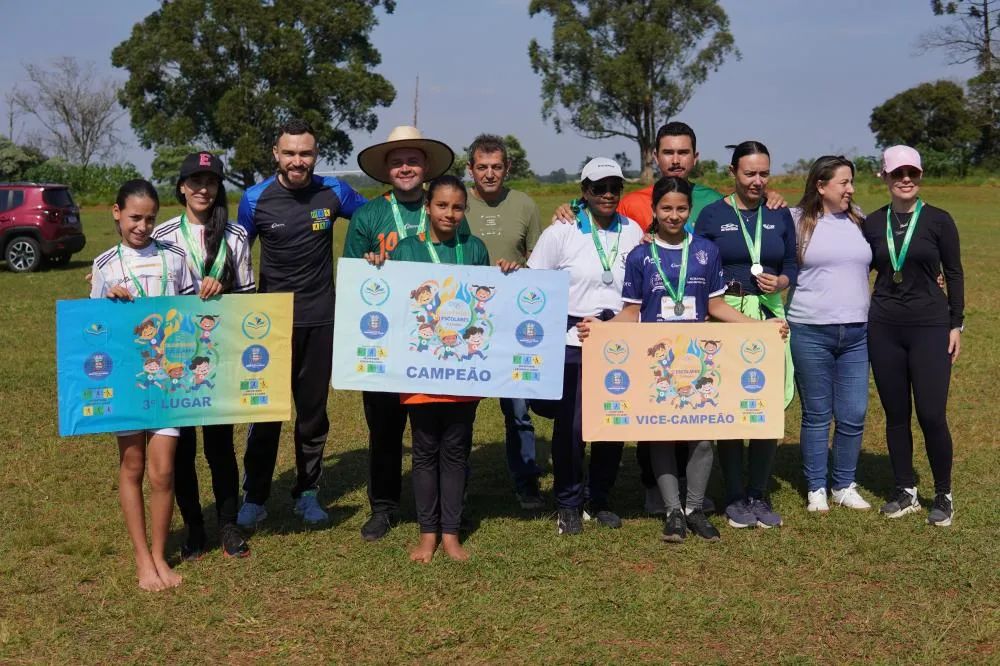 Atletismo reúne velocidade e superação nas Olimpíadas Escolares 2026