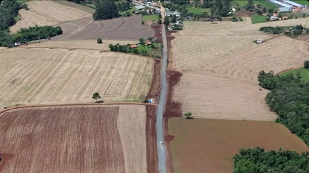 Obras de asfaltamento do Patrimônio São Miguel são retomadas